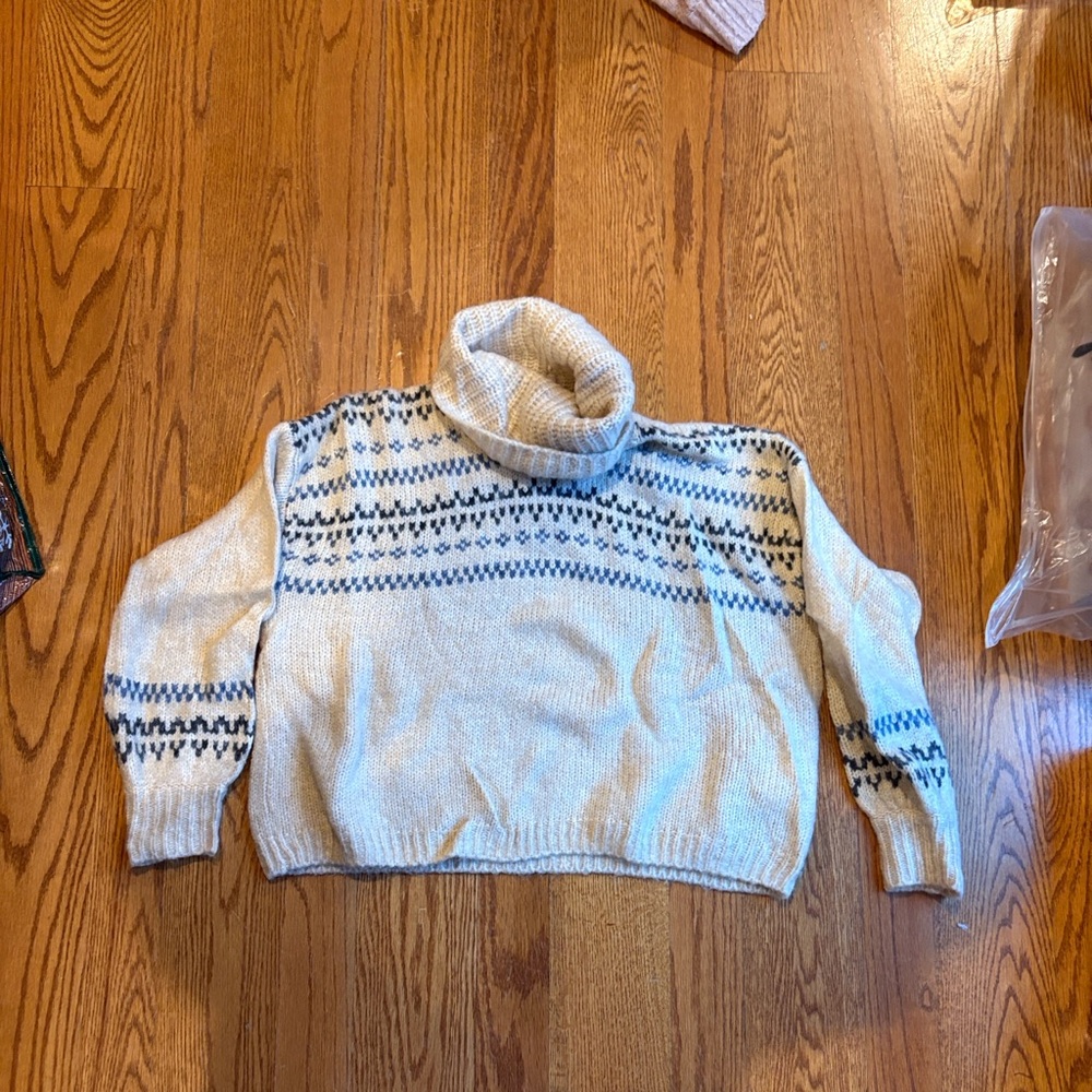 Madewell Cream and Blue Patterned Turtleneck Sweater